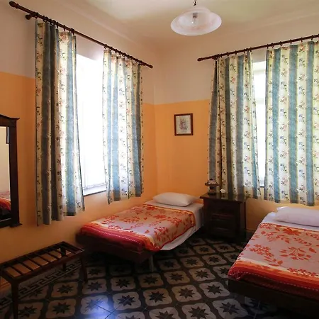 阿纳斯塔西娅酒店